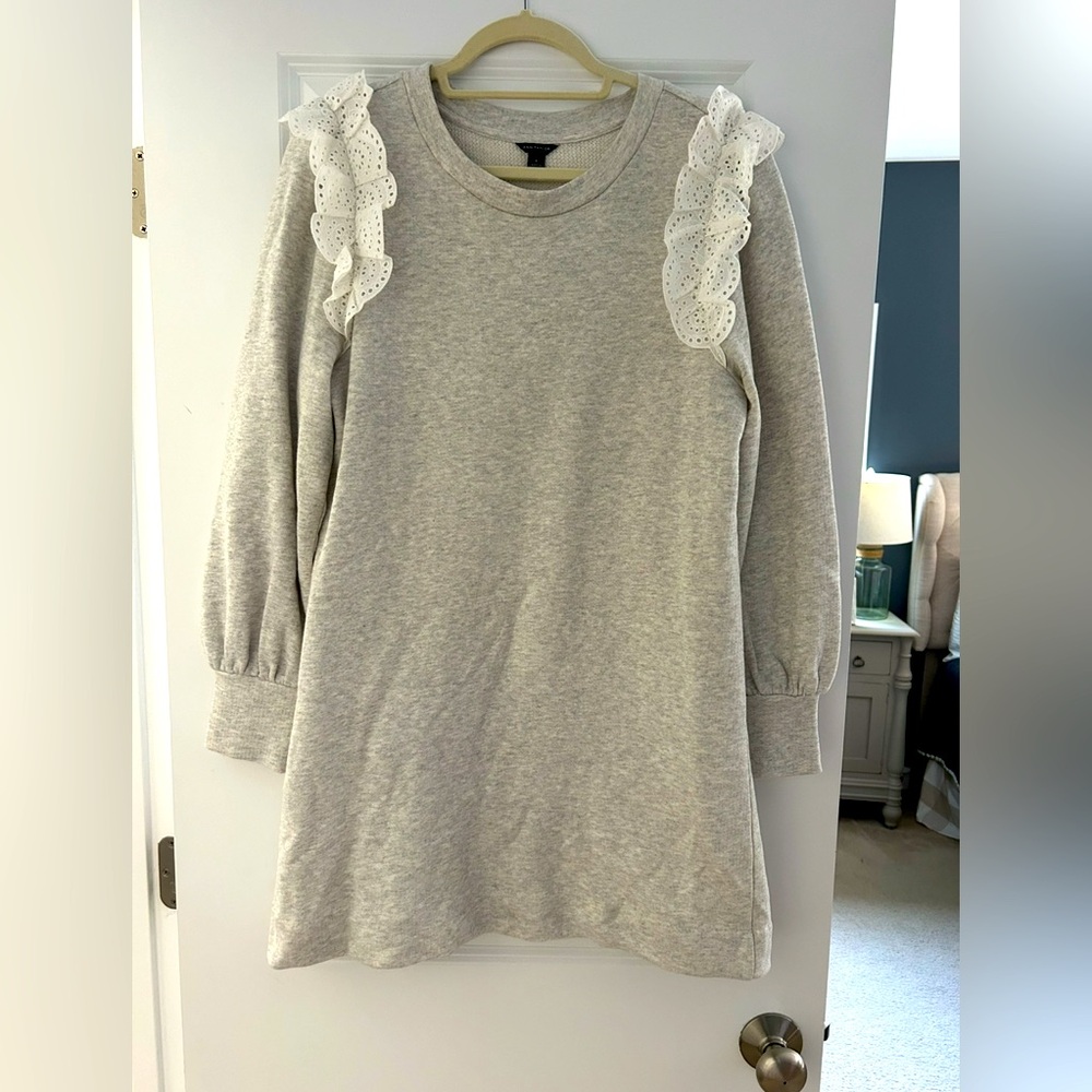 Ann Taylor Gray Sweatshirt Dress with Eyelet Ruffle Detail Size 8